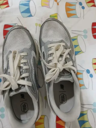 Tenis New Balance Plata Talla 39