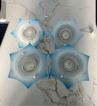 Confezione di 4 faretti a soffitto blu e bianchi
