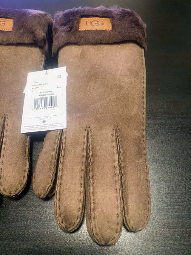 Luvas UGG Castanhas Com Pelo