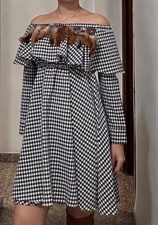 Vestido invierno cuadros off-shoulder