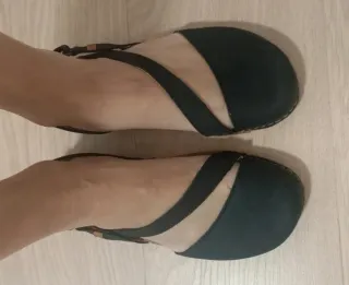 El Naturalista Sandalias Negras Mujer