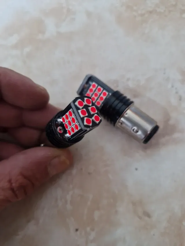 Bombillas LED Rojas (2 unidades)