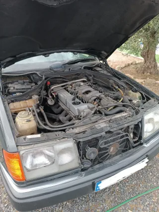 Mercedes-Benz Clase E 1993