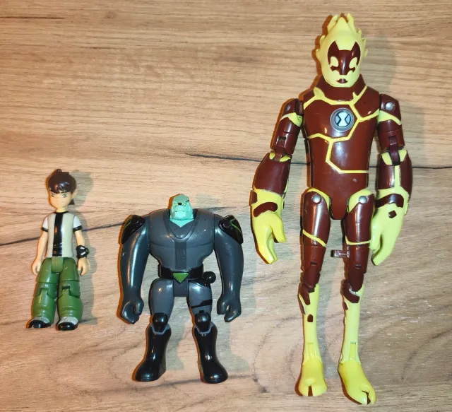 Lote de figuras Ben 10