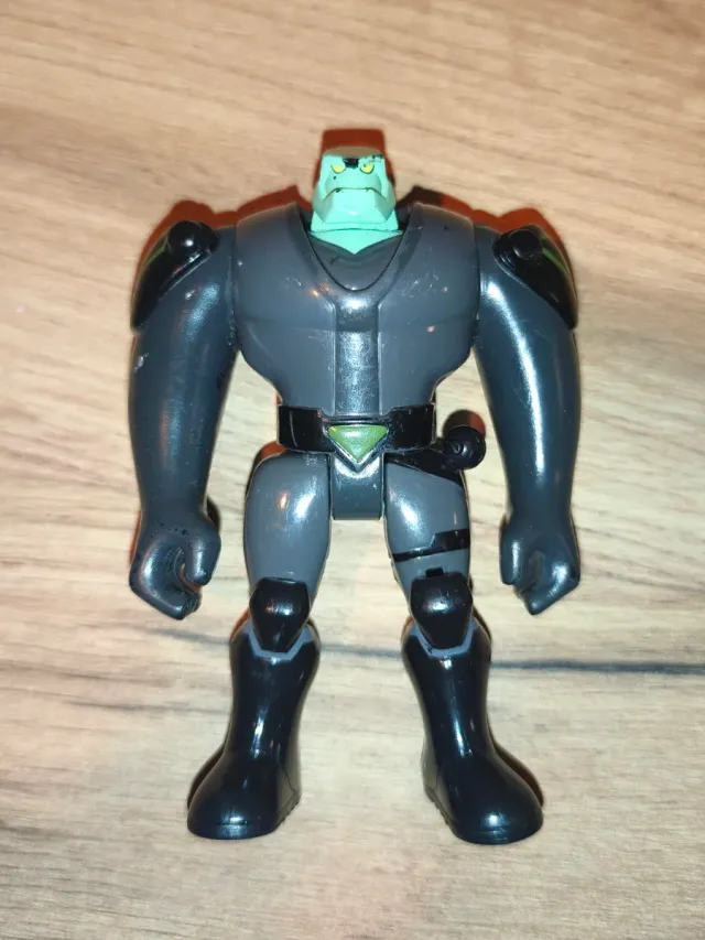 Lote de figuras Ben 10