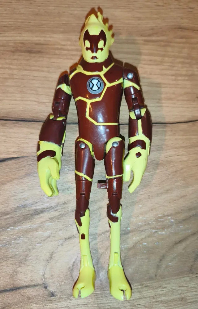 Lote de figuras Ben 10