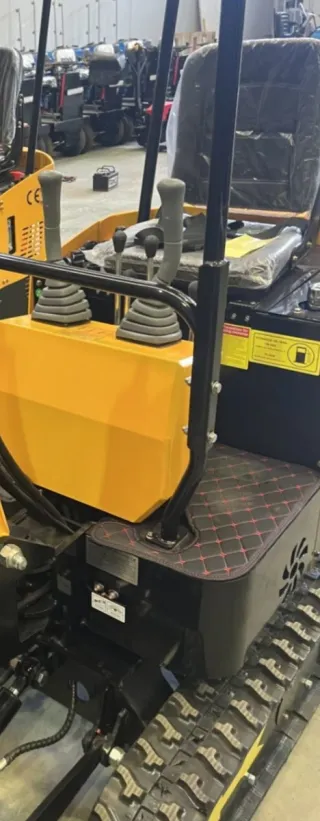 Alquiler Mini Excavadora