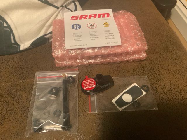 Juego Válvulas SRAM Tyrewiz Nuevas