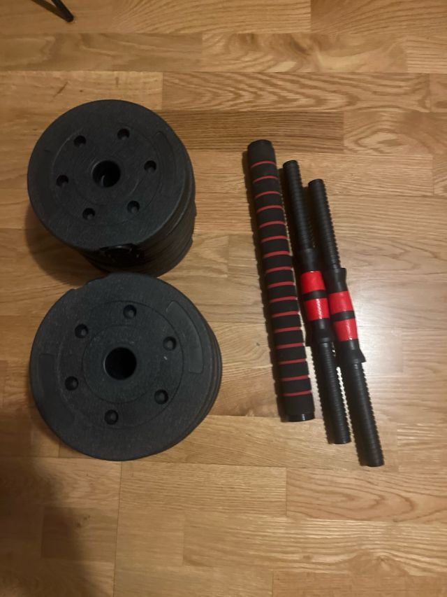 Pesas y barras para gimnasio