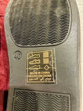 Zapatillas granates mujer con cordones Talla 40