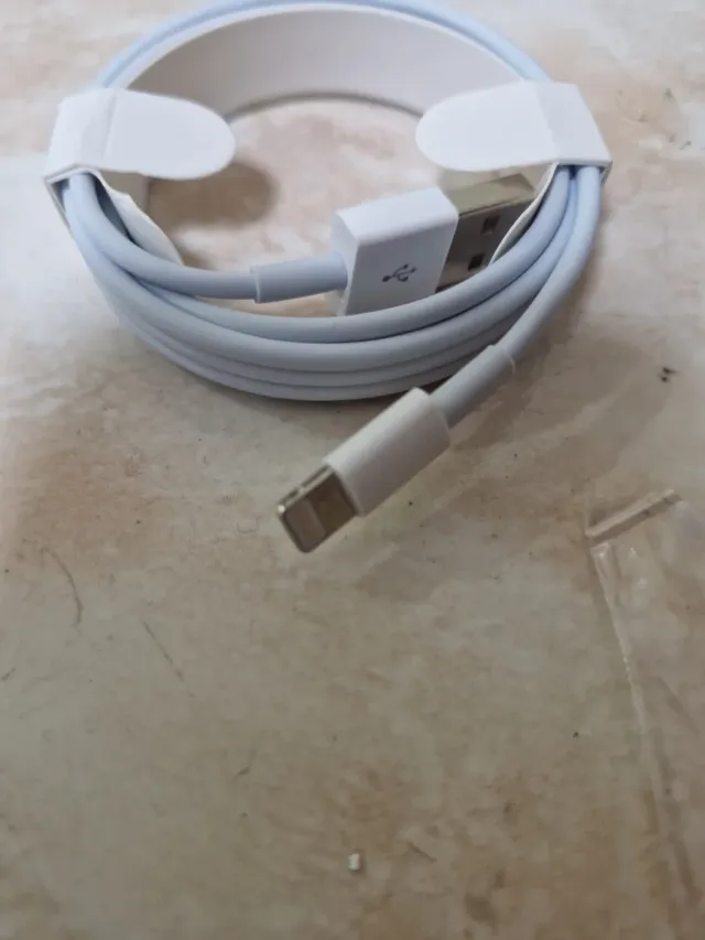 Cable Carga iPhone Apple Blanco