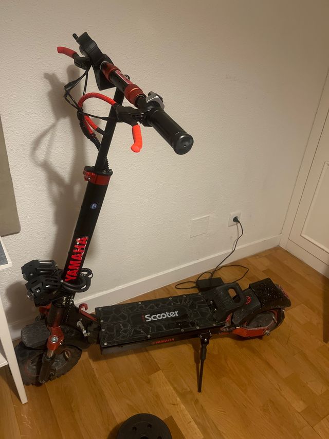 Patinete Eléctrico Yamaha