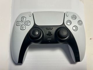 Mando PlayStation 5 (PS5)