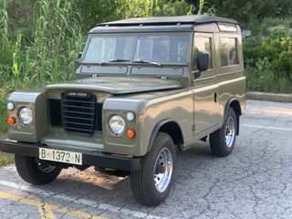 Land Rover Defender 1980