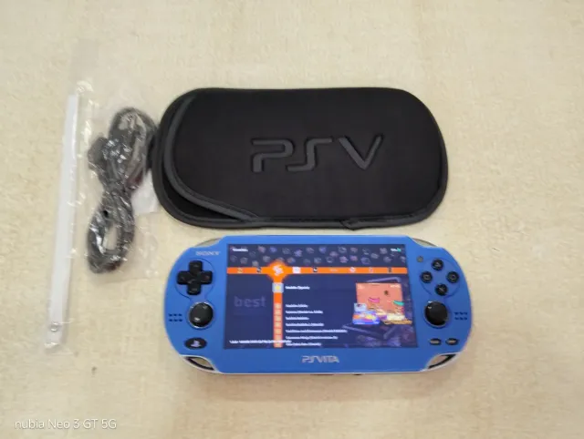 PS Vita OLED Blu 128GB con schermo nuovo modello 3G