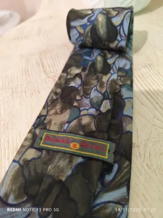 Cravatta nuova collezione Brown