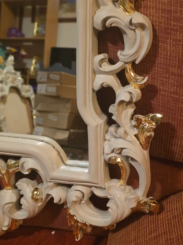 Espejo Barroco Elegante Blanco y Dorado