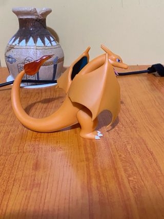 Action Figure Charizard Pokémon