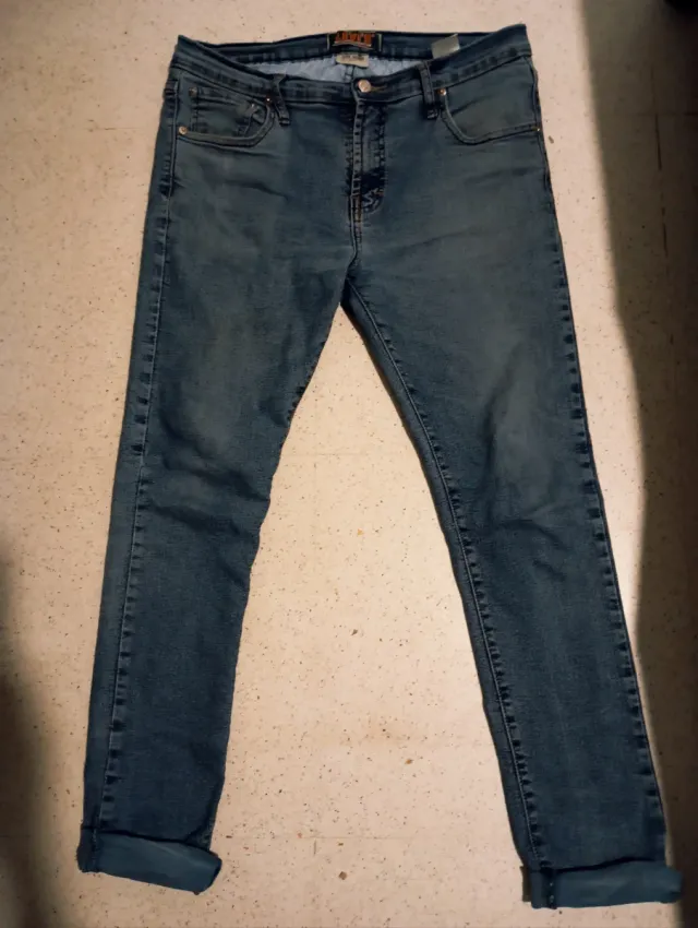 Pantalón Levi's 511 Slim Skinny Talla 32-34