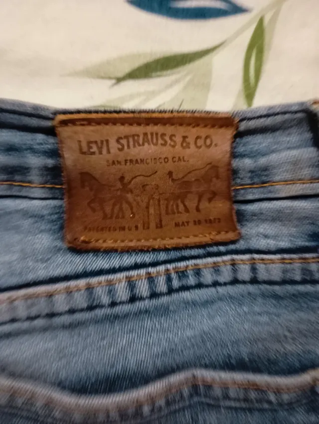 Pantalón Levi's 511 Slim Skinny Talla 32-34