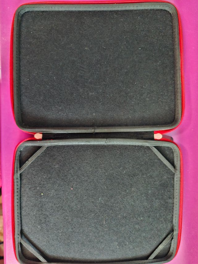 Funda universal para tablets 10.1 Roja