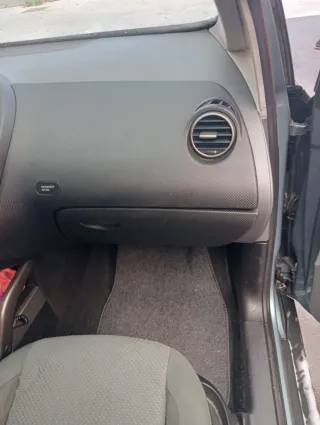 SEAT Toledo:distintivo Tipo B