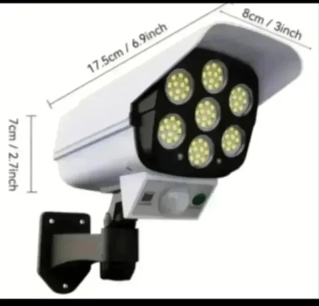 2 Focos Solares LED Simulador Câmera Vigilância