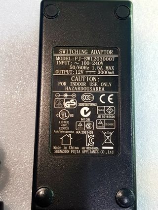 Adaptador switching FJ-SW1203000T 12V-3A