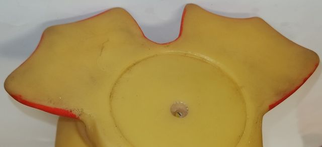 Pato de borracha vintage que apita