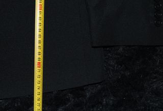 Americana Simone Plitzko Talla 46 Negra