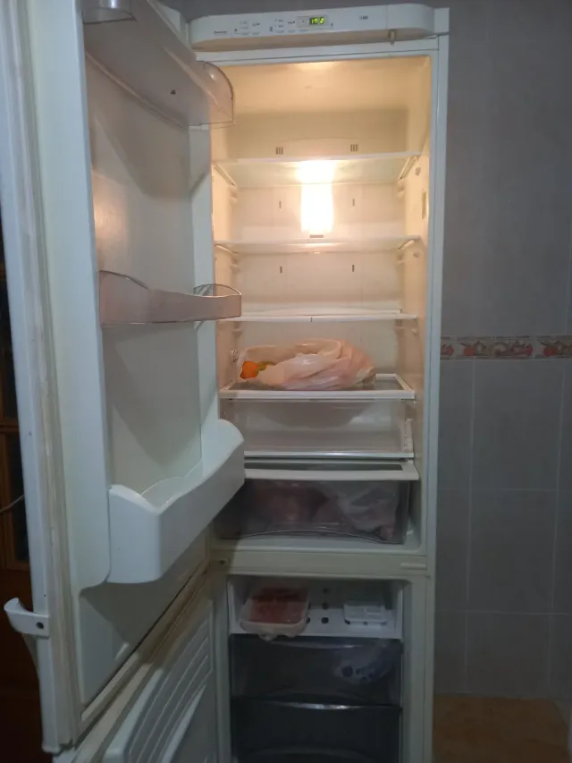 Nevera grande FAGOR en buen estado