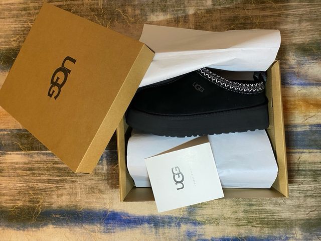 UGG Tazz Taglia 38 Nero