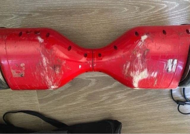 Hoverboard Rojo sin cargador y con su bolsa