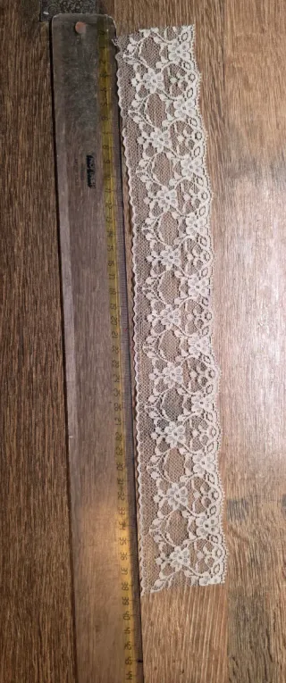 Encaje blanco para liga