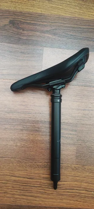 Tija Iridium 30.9 + Mando + Sillín Ergo