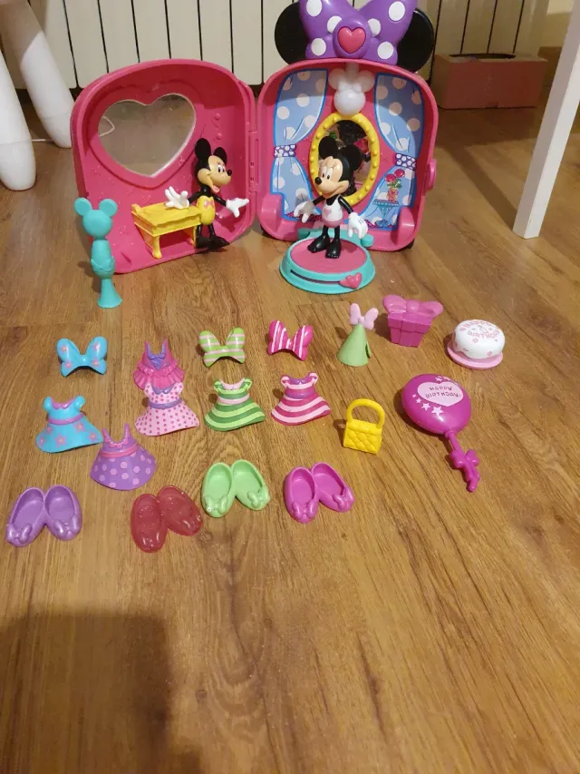 Set Minnie Mouse Moda y Pasarela Muchos Accesorios