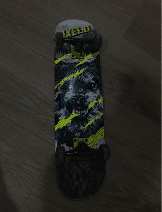Patín Skate Diseño Lobo Salvaje