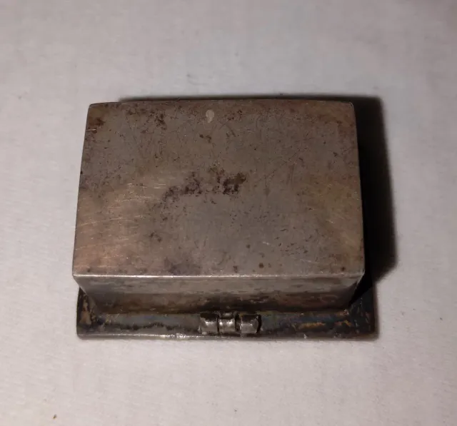 Caixa antiga para compra P.