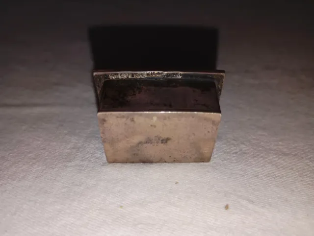 Caixa antiga para compra P.