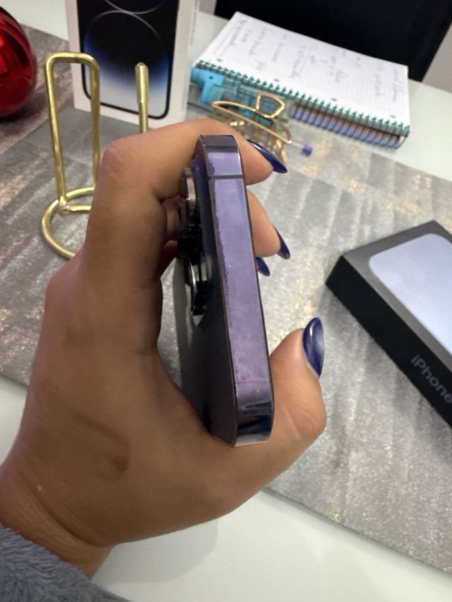 iPhone 14 Pro color deep purple