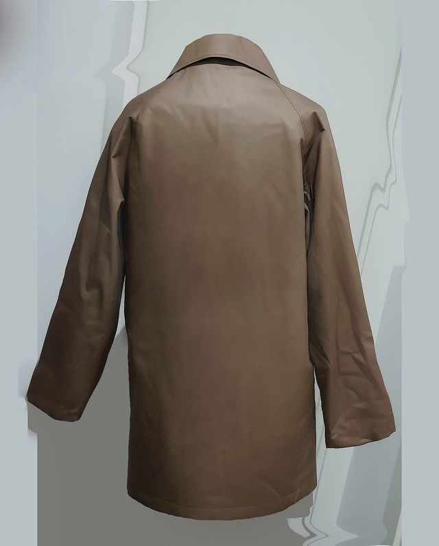 Gabardina impermeable acolchada