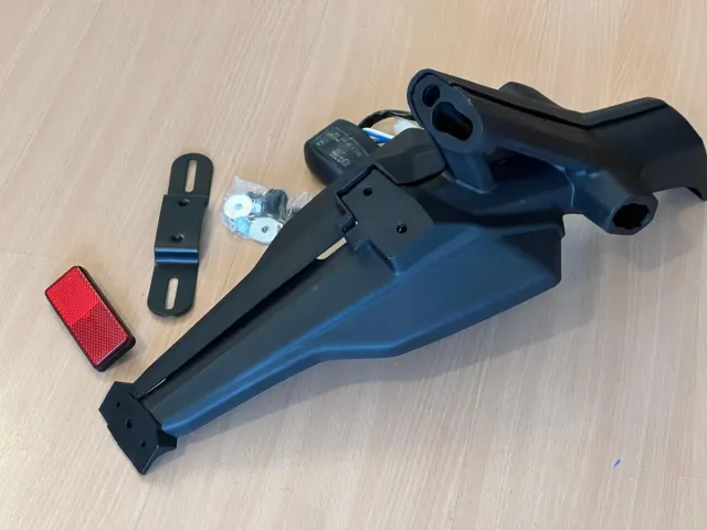 Soporte matrícula para Kawasaki Ninja ZX10R