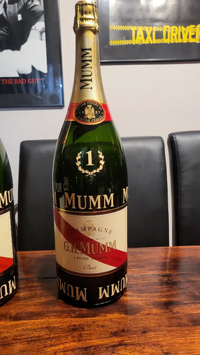Botella Mumm, cordon rouge, Fórmula 1 3l