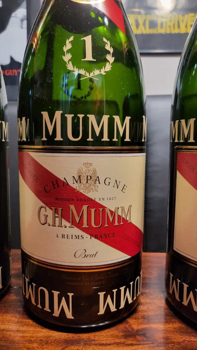 Botella Mumm, cordon rouge, Fórmula 1 3l