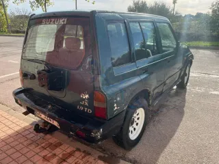 Suzuki Vitara 2000