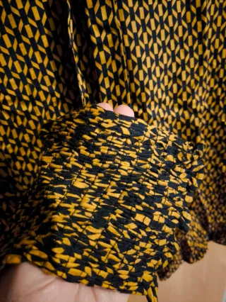 Blusa estilo vintage estampado geométrico