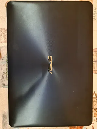 Notebook ASUS X556U Argento