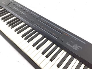 teclado electronico roland a33