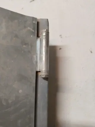 Puerta Hierro Maciza Trastero