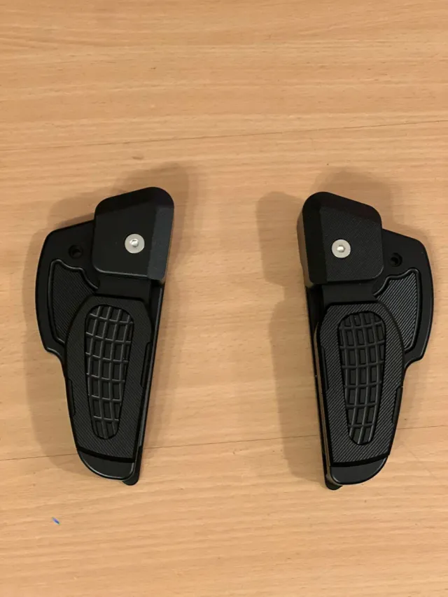 Reposapiés Vespa Trasero Negro